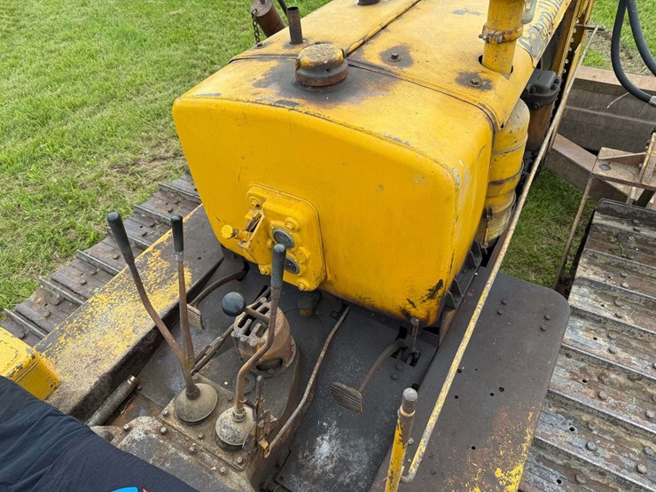 caterpillar-d6-image-20