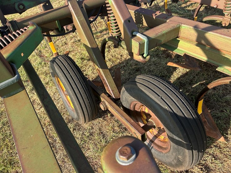 john-deere-1610-image-5