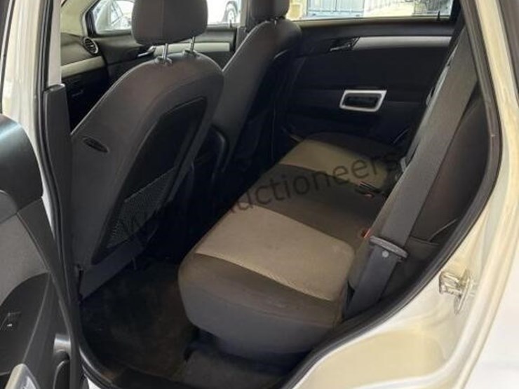 2012-chevrolet-captiva-image-24
