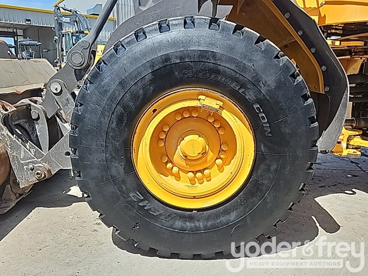 2018-volvo-l110h-image-11