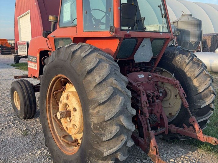 allis-chalmers-7060-image-5