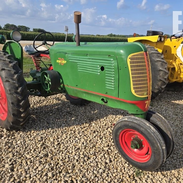 1946 OLIVER 70
