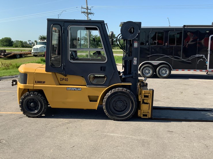 caterpillar-dp40-image-4