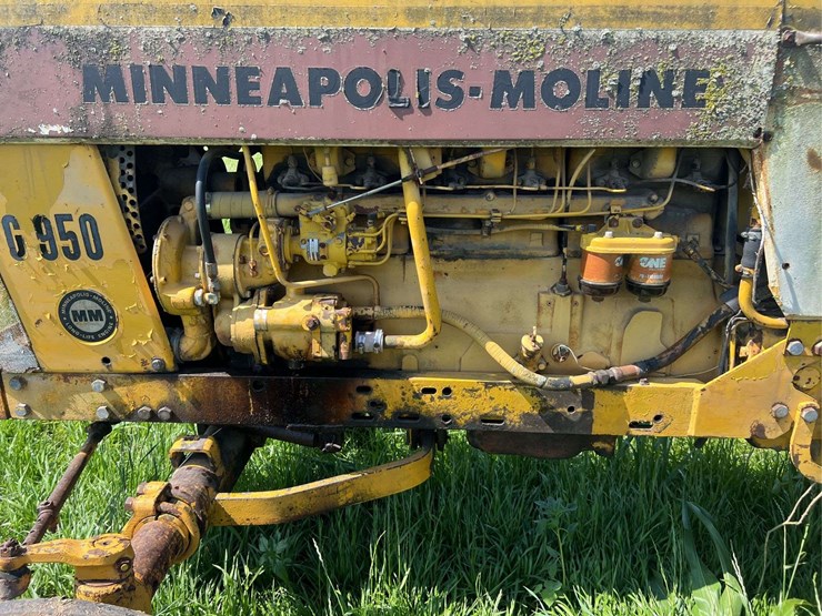 minneapolis-moline-g950-image-79