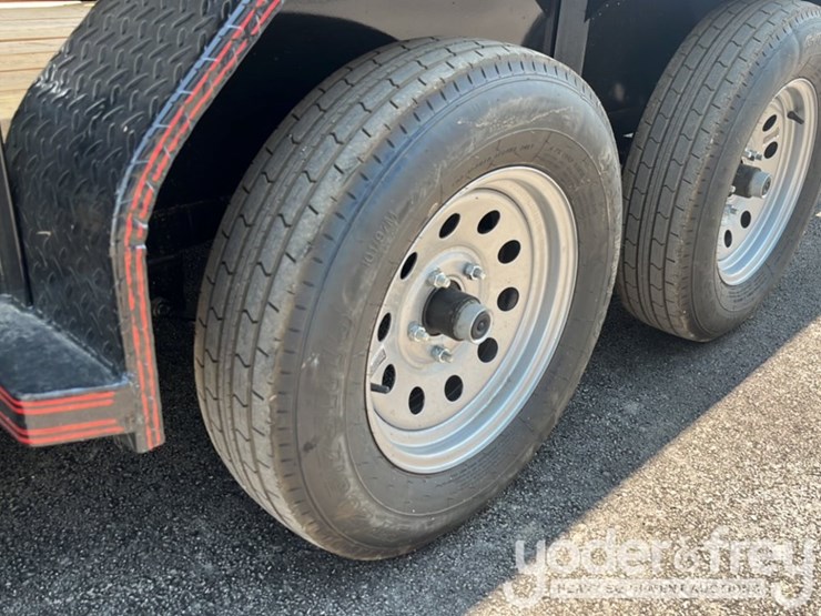 unused-double-a-trailers-83-x-16-t/a-3500#-7000-gvwr,-36"-quite-aire-fan-w/-auto-low-water-cut-off,-250gal-water-tank,-mounted-bench-on-each-side-image-12