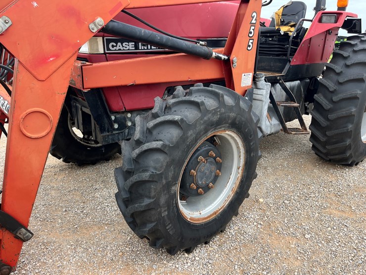 1994-case-ih-5230-image-2