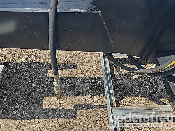 unused-jct-hd-backhoe-arm-to-suit-skidsteer-image-10