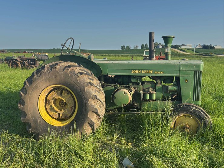 john-deere-r-image-6