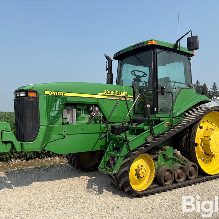 2000 JOHN DEERE 8410T
