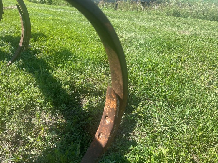 massey-ferguson-14-image-12