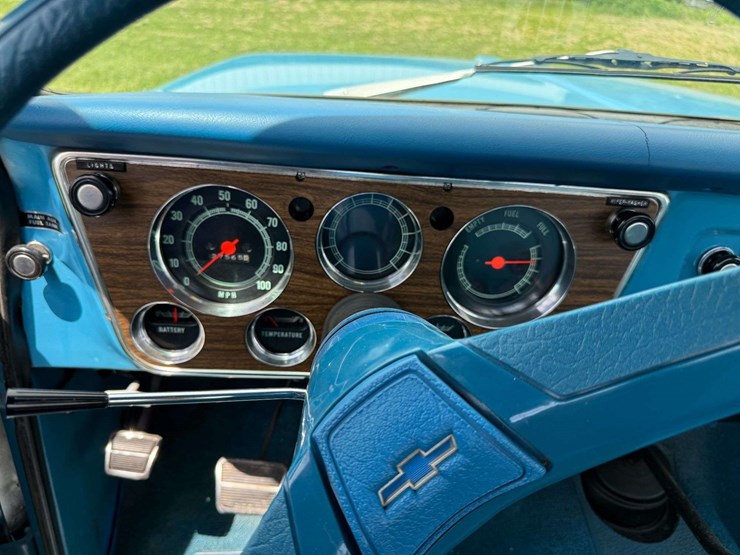 1972-chevrolet-c20-image-21