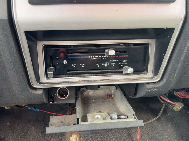 1985-ford-f700-image-29