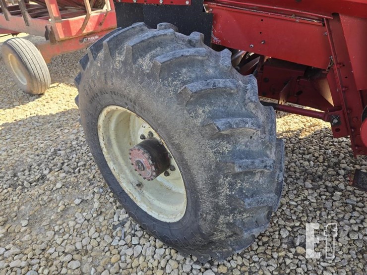 1997-case-ih-2166-image-7