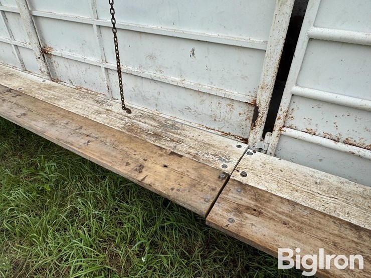 linn-post-&-pipe-cattle-alleyway-image-15