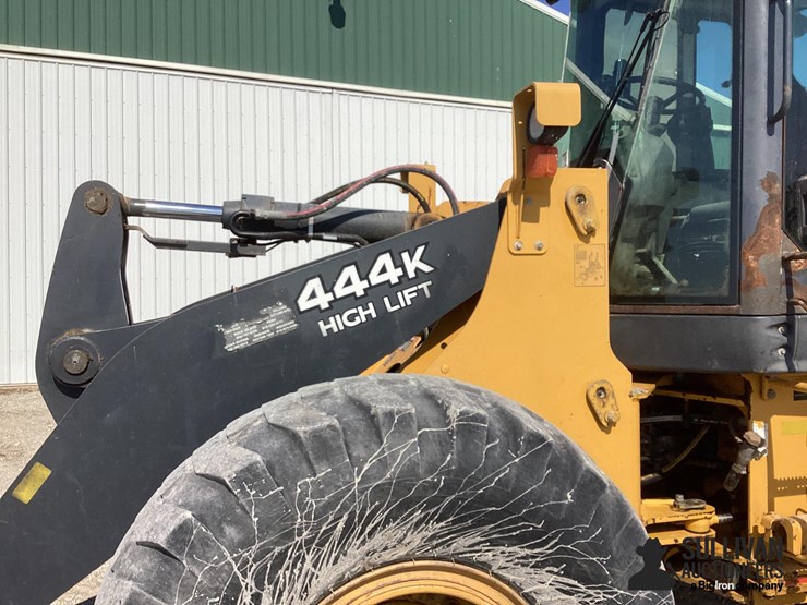 2012-deere-444k-image-11
