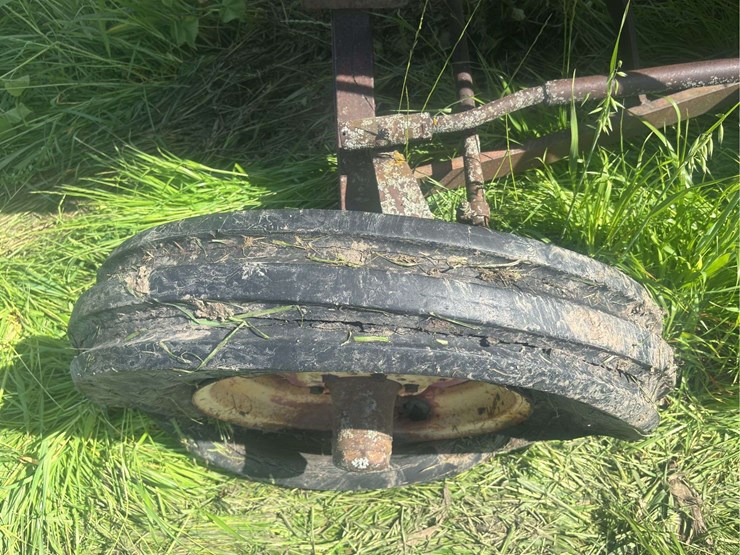 massey-ferguson-95-image-25