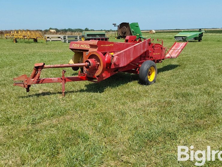 new-holland-273-image-1