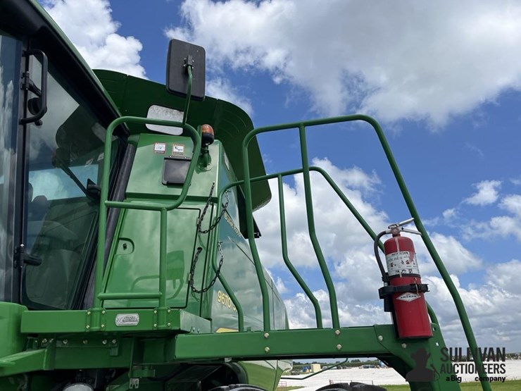 2010-john-deere-9670-sts-image-9