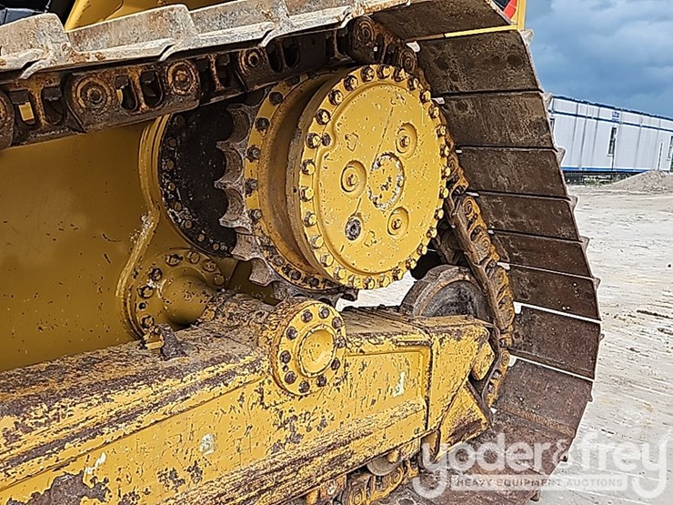 2019-caterpillar-d6n-lgp-image-12