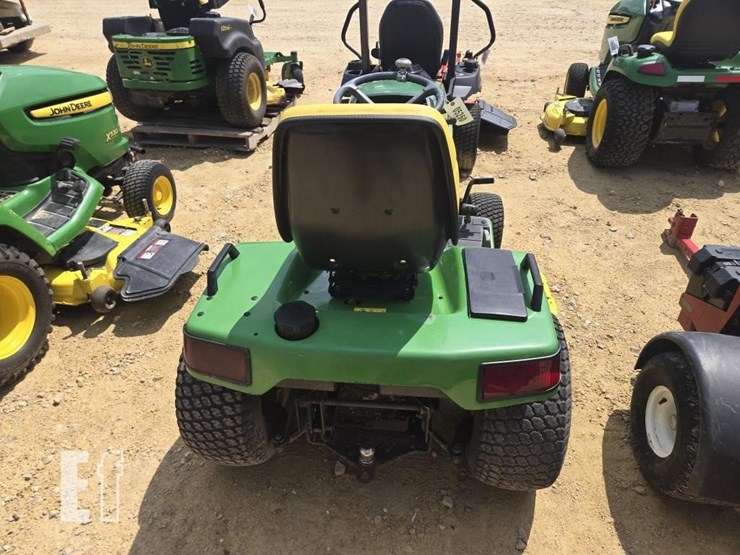 john-deere-425-image-6