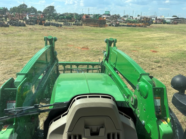 2023-john-deere-6120m-image-31