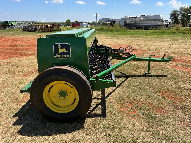 john-deere-450-image-4