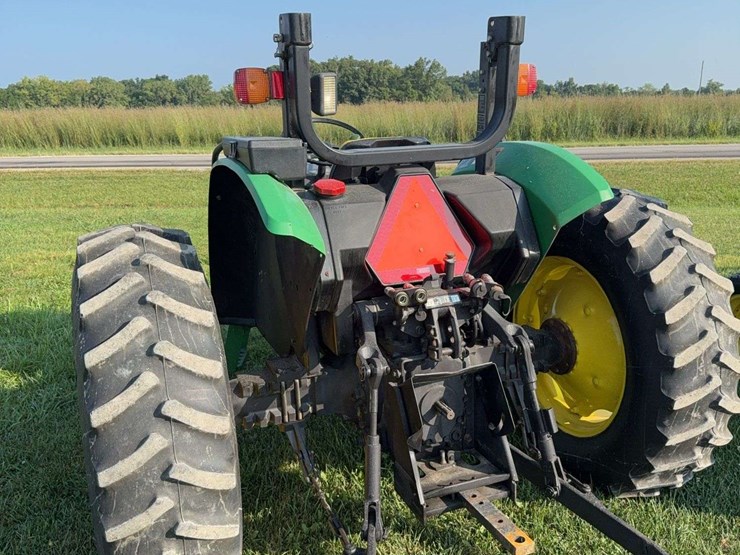 1995-john-deere-5200-image-9