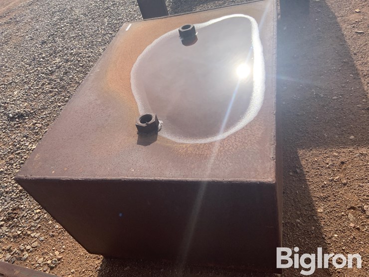 shop-made-bulk-fuel-tank-image-8