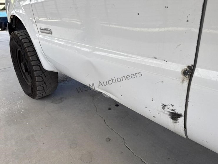 2006-ford-f350-image-12