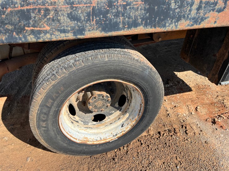2007-ford-f450-image-12