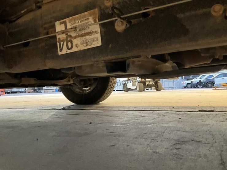 2009-chevrolet-silverado-3500hd-image-25