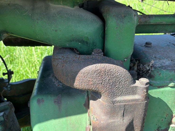 john-deere-70-image-37