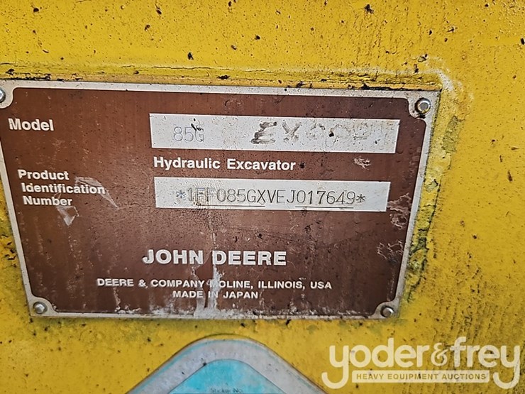 2015-deere-85g-image-40