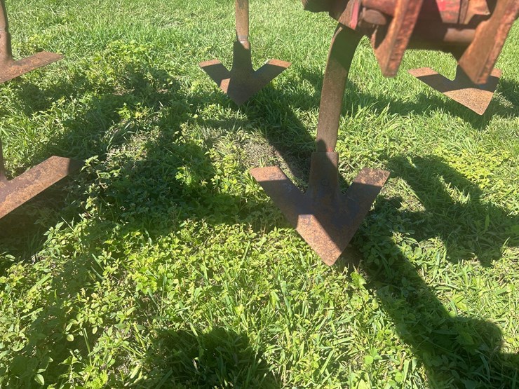 massey-ferguson-14-image-36