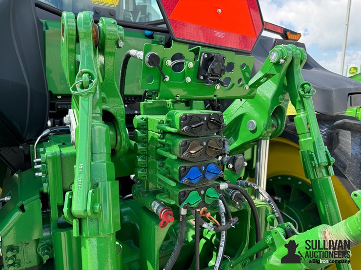2022-john-deere-9rt-520-image-13