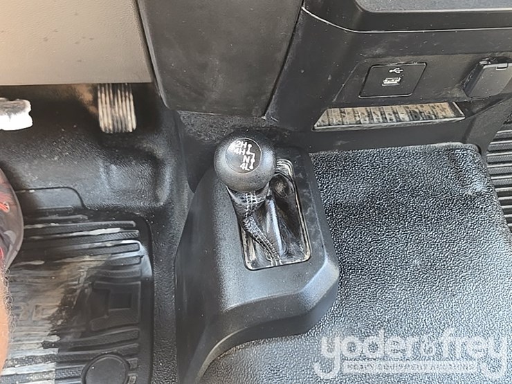 2019-ford-f550-xl-image-77