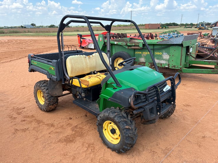 #t8041-•-john-deere-825d-image-2
