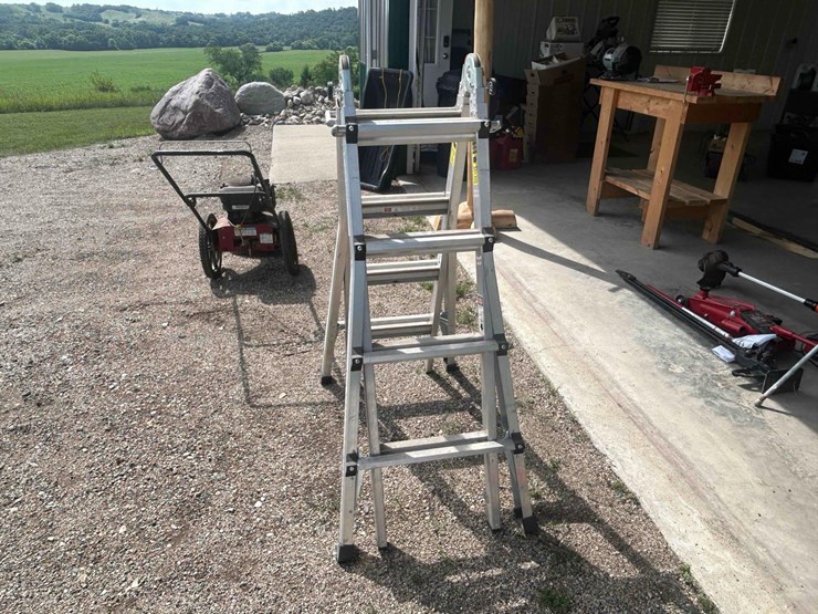 aluminum-ladders-image-4