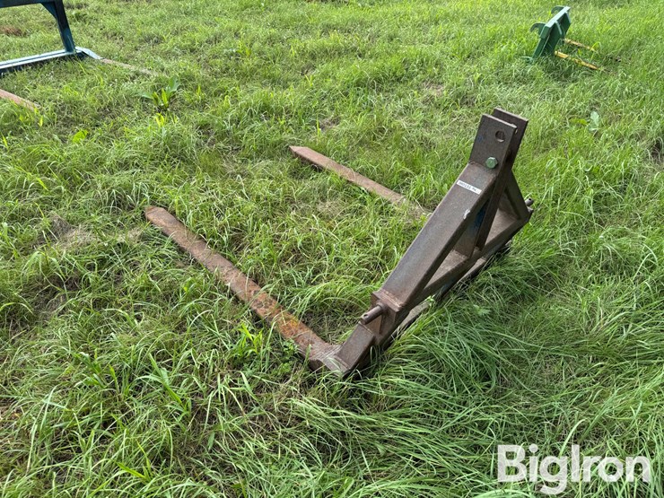 3-pt-bale-mover-image-3