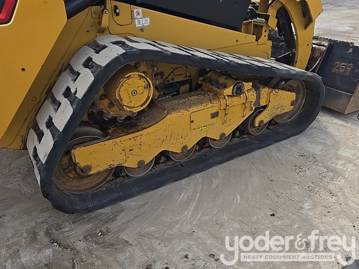 2022-caterpillar-259d3-image-22