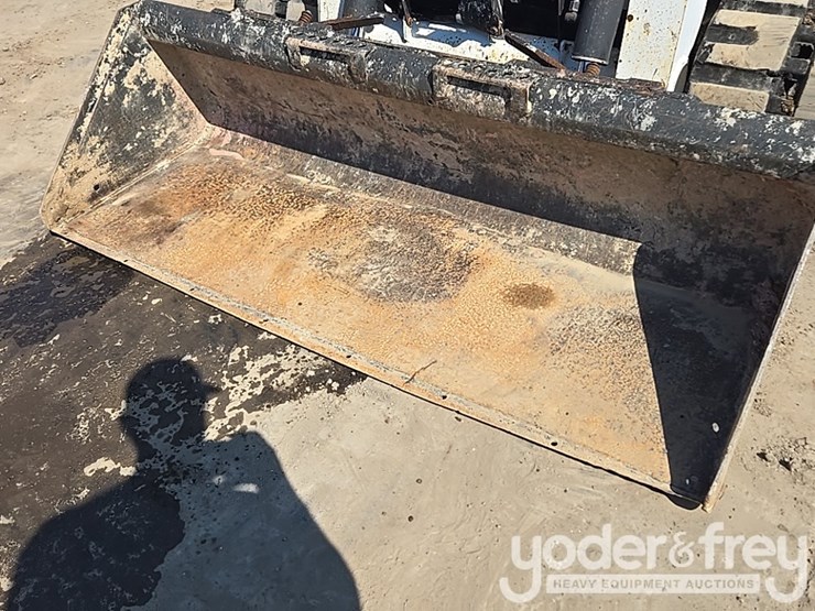 2019-bobcat-t590-image-9