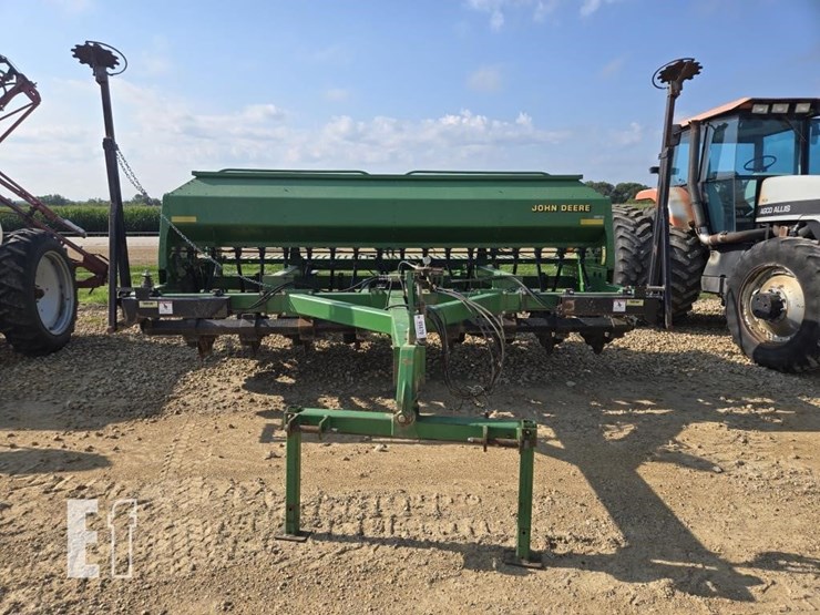 john-deere-1560-image-5