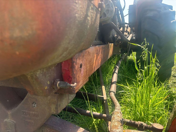 massey-ferguson-95-image-14