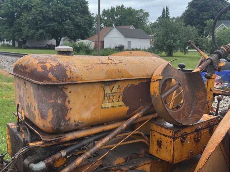 minneapolis-moline-zau-image-44