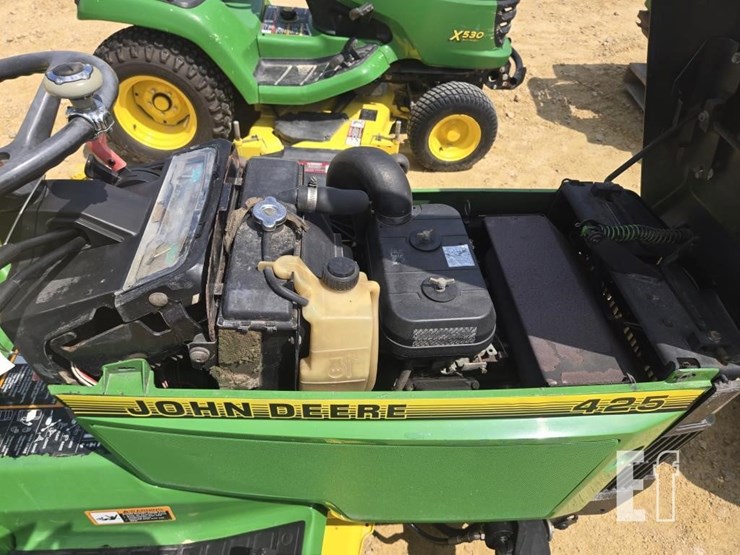 john-deere-425-image-9