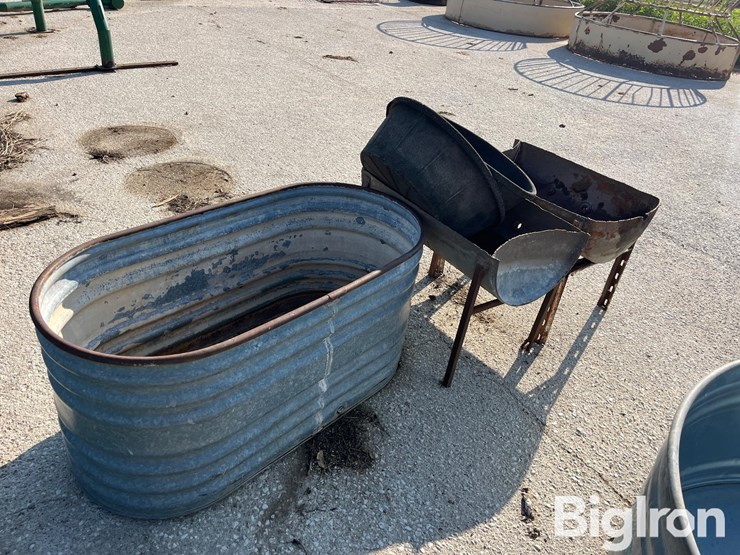 tubs-&-tank-image-7