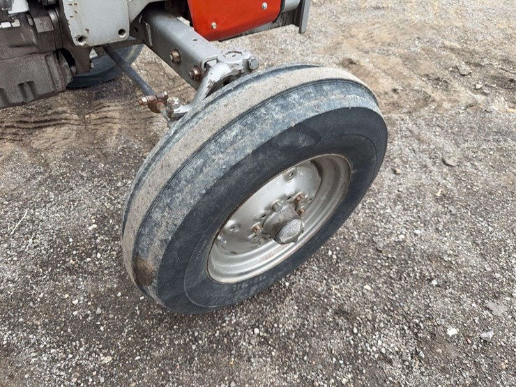 massey-ferguson-265-image-8