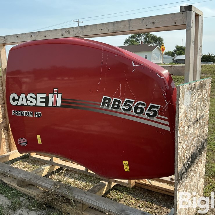 CASE IH RB565