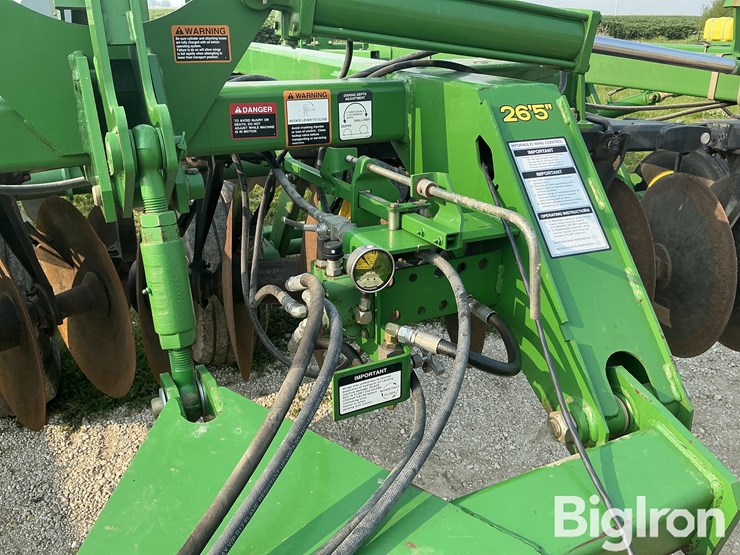 john-deere-637-image-11