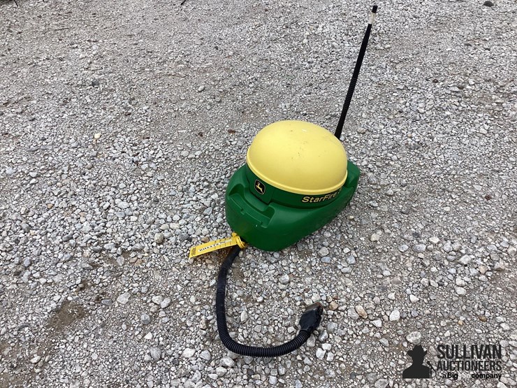 john-deere-3000-image-2